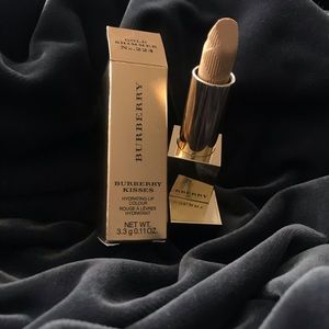 ⭐️Burberry⭐️ Limited Edition Lipstick